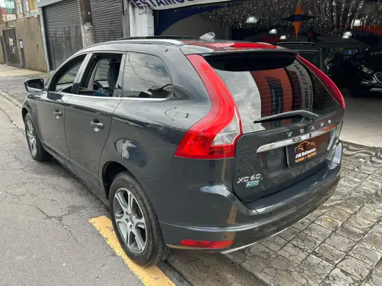 VOLVO-XC60-2013