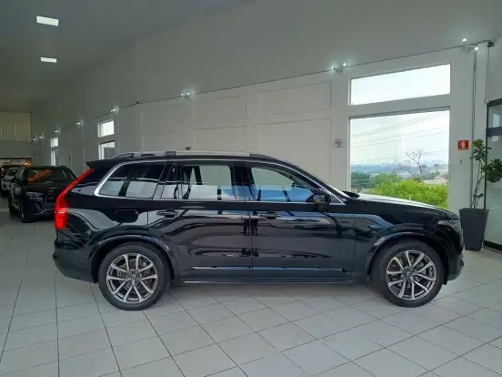 VOLVO-XC90-2.0 T6 GASOLINA MOMENTUM AWD GEARTRONIC VOLVO-XC90-2018