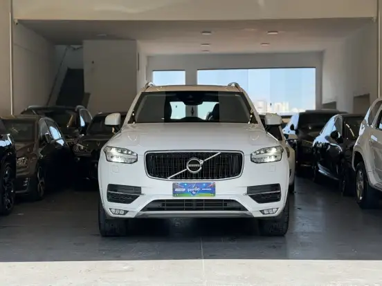 VOLVO-XC90-2.0 T6 GASOLINA MOMENTUM AWD GEARTRONIC VOLVO-XC90-2019