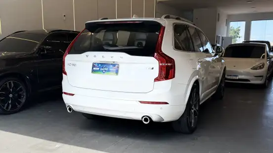 VOLVO-XC90-2.0 T6 GASOLINA MOMENTUM AWD GEARTRONIC VOLVO-XC90-2019
