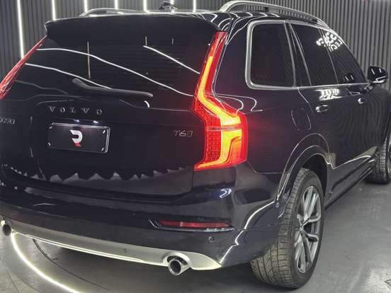 VOLVO-XC90-2.0 T6 GASOLINA MOMENTUM AWD GEARTRONIC VOLVO-XC90-2018
