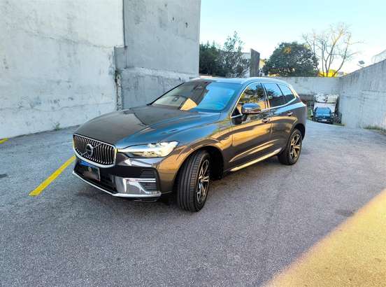 VOLVO-XC60-2021