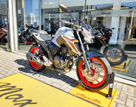 YAMAHA-FZ25 FAZER CONNECTED ABS-2026