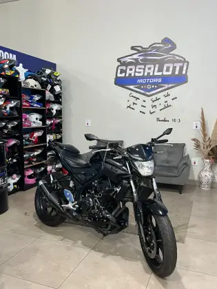 YAMAHA MT-03 