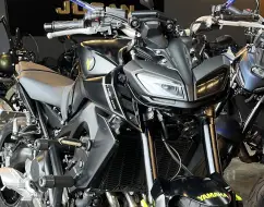 YAMAHA MT-09 YAMAHA MT-09