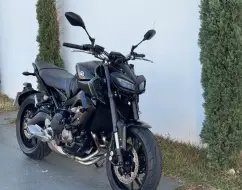 YAMAHA MT-09 YAMAHA MT-09