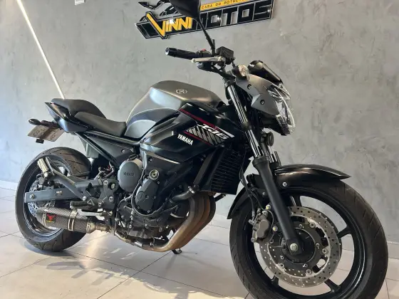 YAMAHA XJ6 N ABS 
