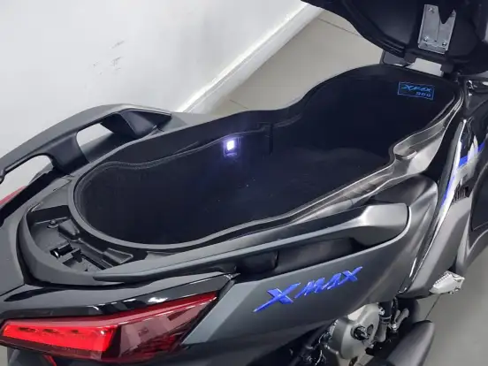 YAMAHA-XMAX 300 CONNECTED ABS YAMAHA-XMAX 300 CONNECTED ABS-2026