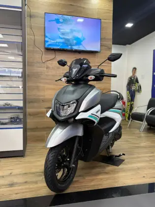 YAMAHA ZR HYBRID CONNECTED 