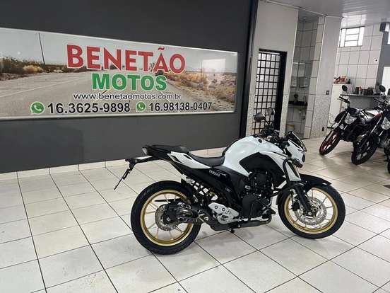 YAMAHA-FZ25 FAZER CONNECTED ABS-2025