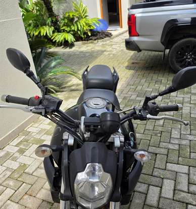 YAMAHA-MT-03-2008