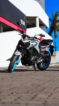 YAMAHA MT-03 CONNECTED ABS 