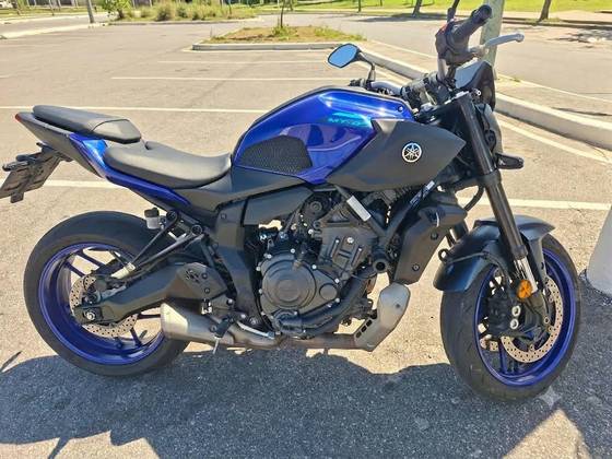 YAMAHA MT-07 CONNECTED ABS 