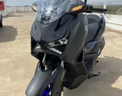 YAMAHA XMAX 300 CONNECTED ABS YAMAHA XMAX 300 CONNECTED ABS
