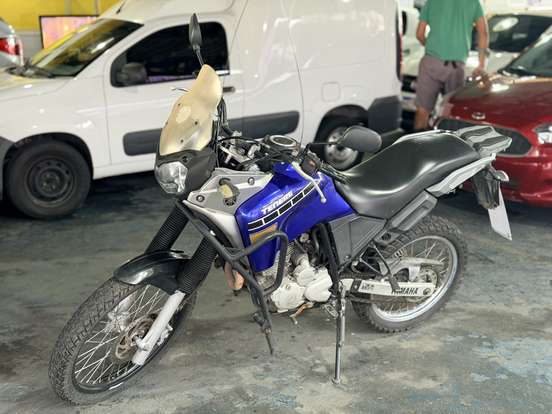 YAMAHA-XTZ 250 TÉNÉRÉ YAMAHA-XTZ 250 TÉNÉRÉ-2017