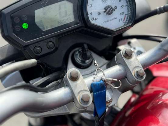 YAMAHA-YS 250 FAZER YAMAHA-YS 250 FAZER-2013