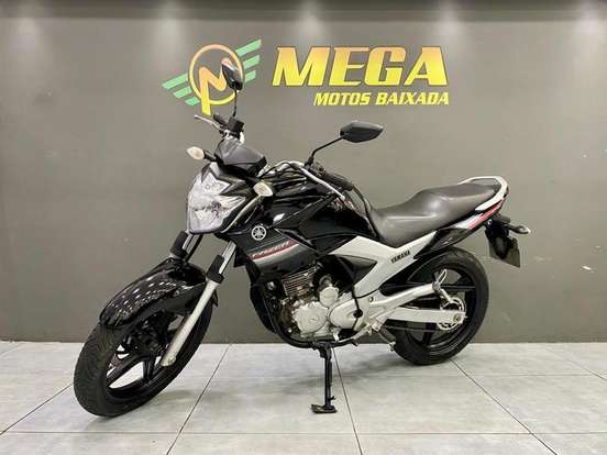 YAMAHA-YS 250 FAZER-2015