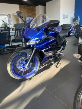 YAMAHA YZF R15 