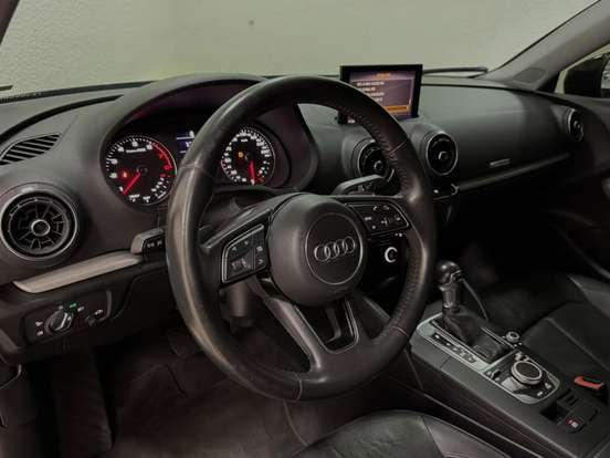 AUDI-A3-2019