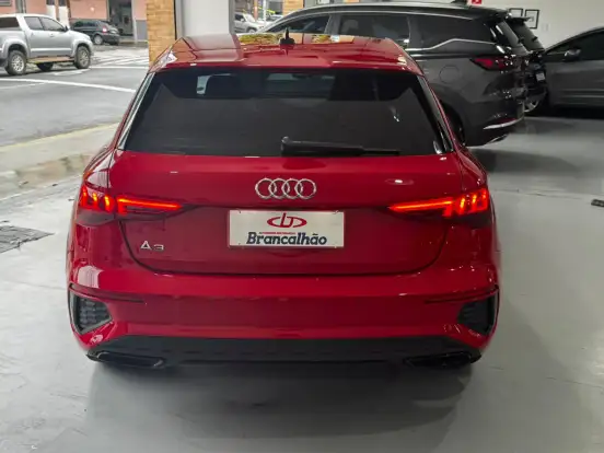 AUDI-A3-2021