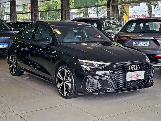 AUDI A3 2.0 40 TFSI MHEV SEDAN PERFORMANCE BLACK S-TRONIC