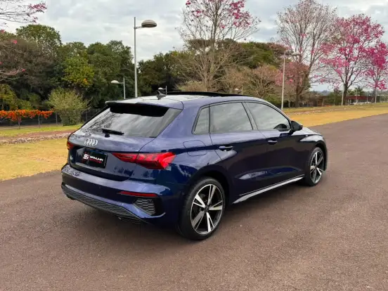 AUDI-A3-2023