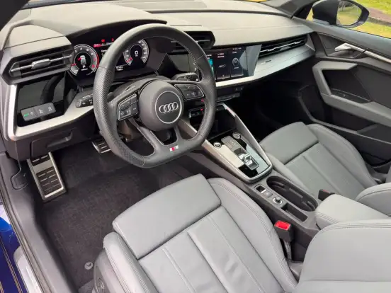 AUDI-A3-2023