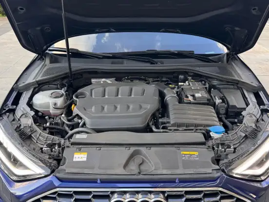 AUDI-A3-2023