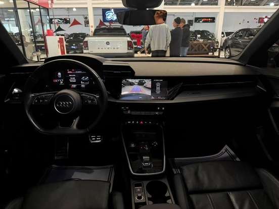 AUDI-A3-2021
