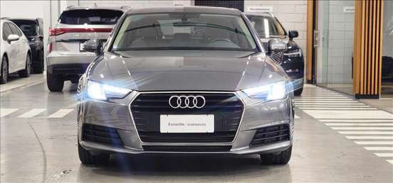 AUDI-A4-2019