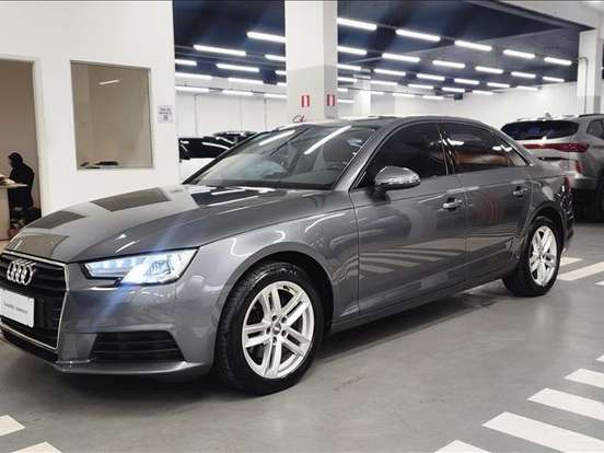 AUDI-A4-2.0 TFSI GASOLINA PRESTIGE S TRONIC AUDI-A4-2019