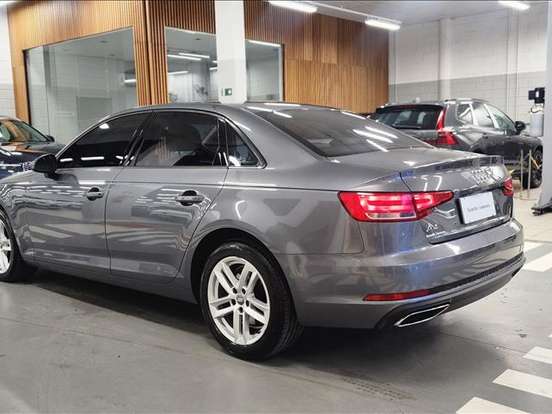 AUDI-A4-2.0 TFSI GASOLINA PRESTIGE S TRONIC AUDI-A4-2019