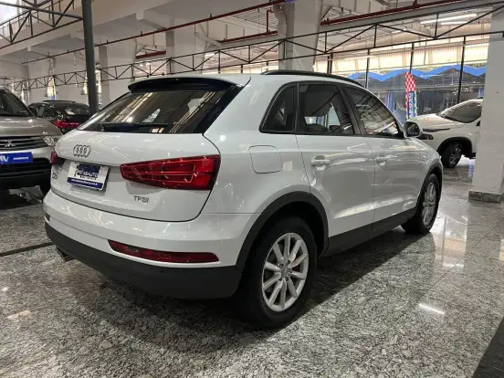 AUDI-Q3-2016