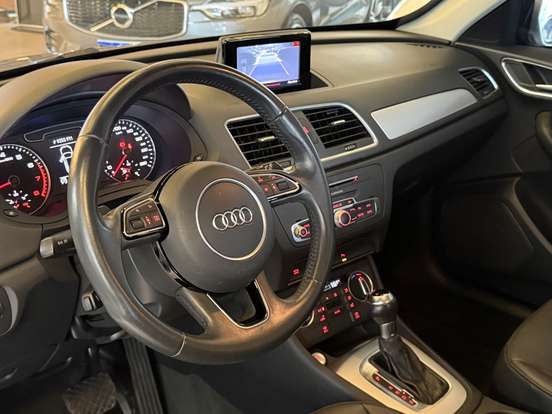 AUDI-Q3-1.4 TFSI AMBIENTE FLEX 4P S TRONIC AUDI-Q3-2018