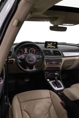 AUDI-Q3-2017