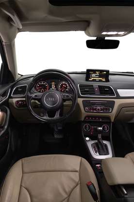 AUDI-Q3-2017