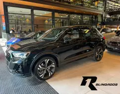 AUDI Q3 2.0 40 TFSI GASOLINA PERFORMANCE BLACK PLUS QUATTRO TIPTRONIC AUDI Q3 2.0 40 TFSI GASOLINA PERFORMANCE BLACK PLUS QUATTRO TIPTRONIC