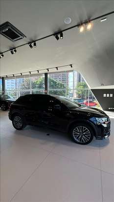 AUDI-Q3-2022