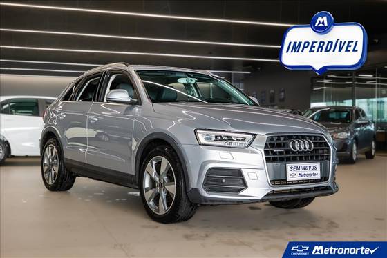 AUDI Q3 2.0 TFSI AMBIENTE QUATTRO 4P GASOLINA S TRONIC