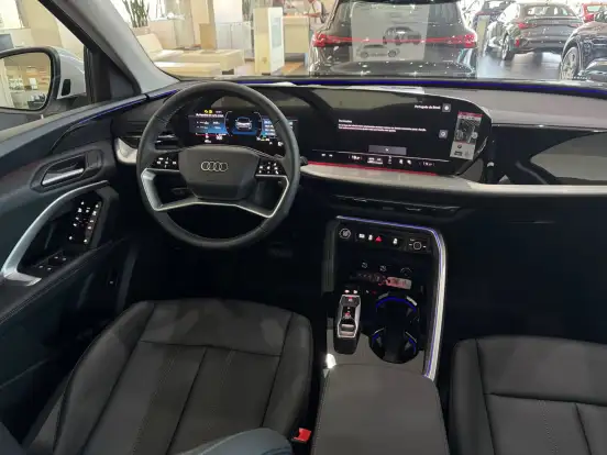 AUDI-Q5-2025
