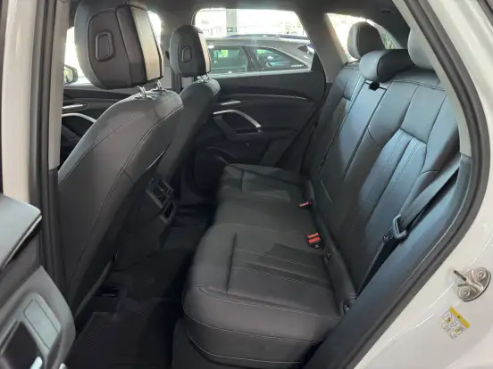 AUDI-Q5-2025