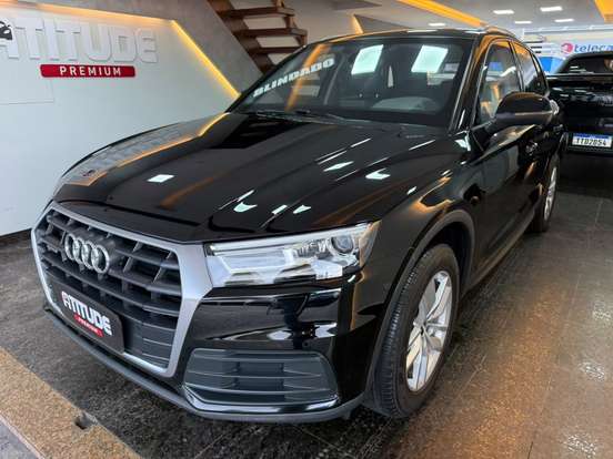 AUDI-Q5-2019