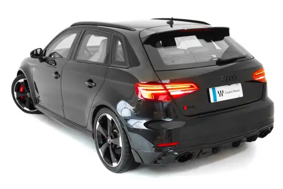 AUDI-RS3-2017