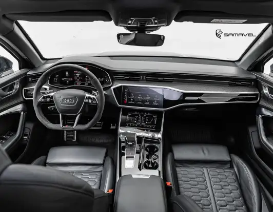 AUDI-RS6-2020