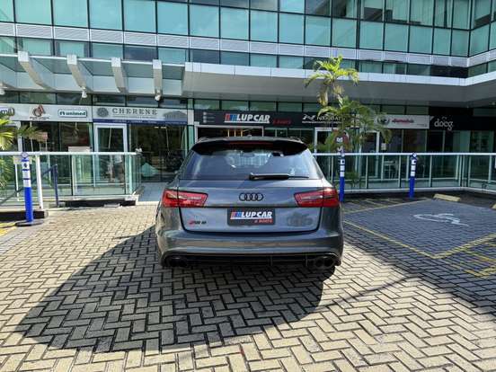 AUDI-RS6-2013