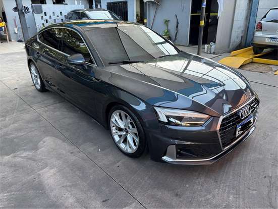 AUDI-A5-2021