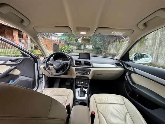 AUDI-Q3-1.4 TFSI ATTRACTION GASOLINA 4P S TRONIC AUDI-Q3-2015