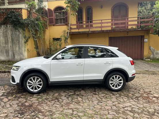 AUDI-Q3-1.4 TFSI ATTRACTION GASOLINA 4P S TRONIC AUDI-Q3-2015