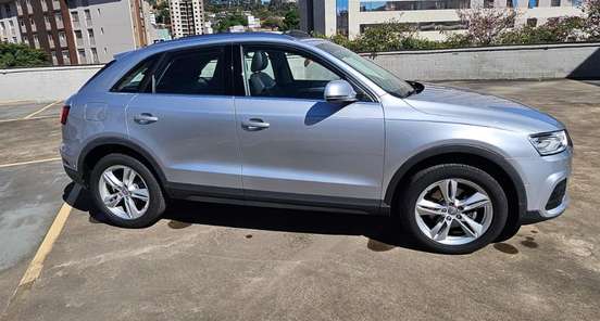 AUDI-Q3-2017