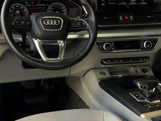 AUDI-Q5-2.0 45 TFSI GASOLINA PRESTIGE QUATTRO S TRONIC AUDI-Q5-2022